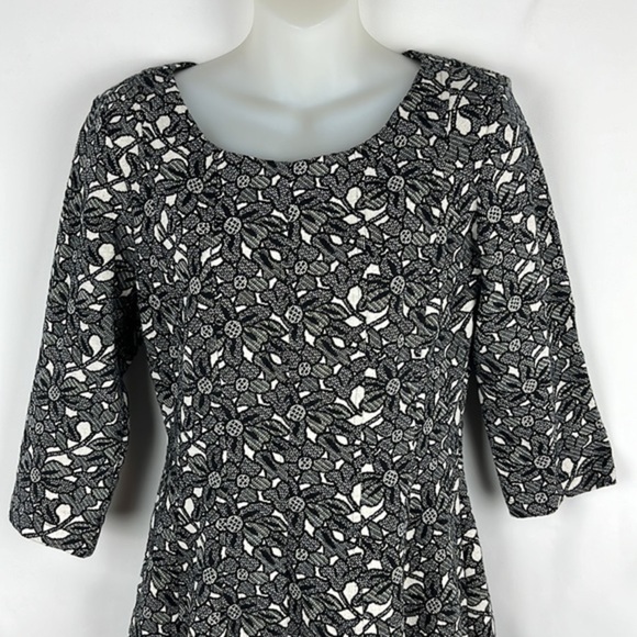 Taylor Flora lDetail Black and White 3/4 Sleeve Mini Dress Size 8 - Picture 4 of 10